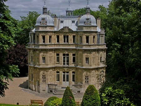 Chateau de Monte Cristo - house, trees, dumas, monte, beautiful, alexander, chateau, home, paris, de, garden, cristo, france