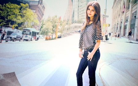 Victoria Justice - people, dancer, beautiful, singer, victoria justice, entertainment, celebrity, music, songwriter, actresses