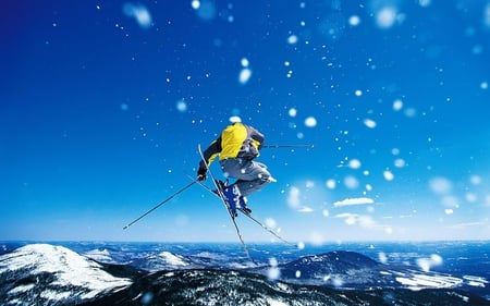 Extreme Alpine Skiing - extreme, mountain, alpine, skiing, great view, vacation, sport, snow, trick, jump, talent