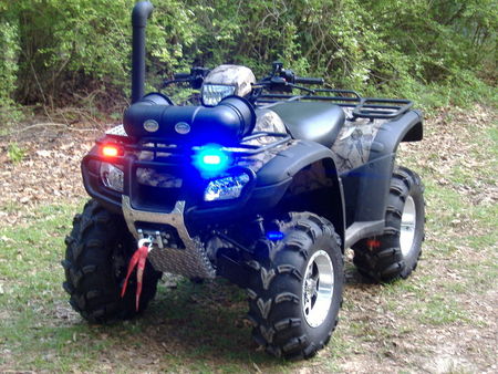 not the police - good tires, strobe lights, atv, small