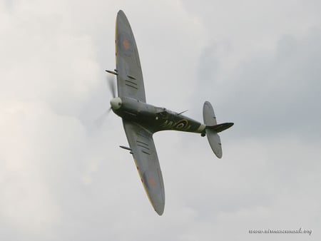 supermarine mk 1x spitfire - ww11, flyboys