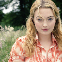 sophia myles