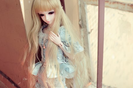 doll. nadia - nice, long hair, beautiful, doll