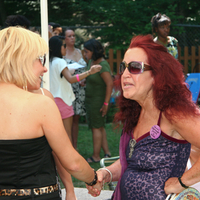 Blondes and Redheads come to a truce