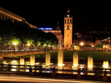 Park Fountain - picture, at night, fountain, beautiful, park