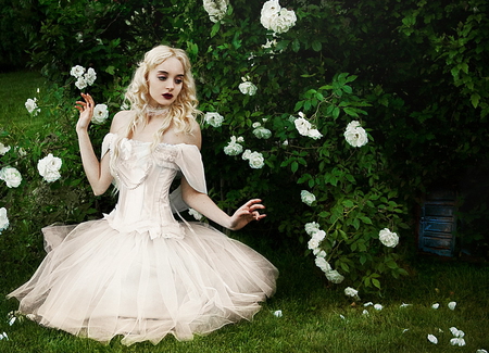 White_Queen - white, lady, flowers, rose, dress, model