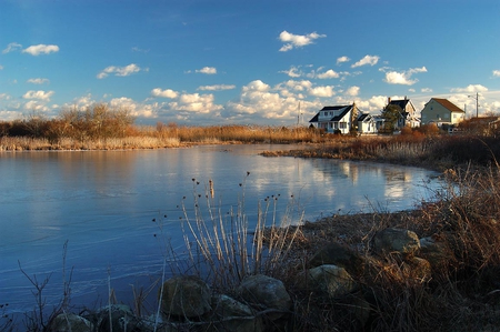 Cold Day at the Lake - house, frozen, blue, wter, cold, lake, sky