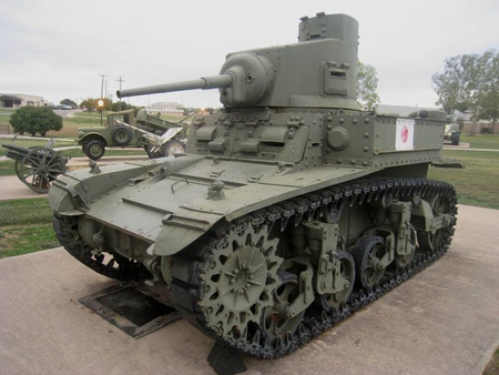 M3-LIGHT-TANK STUART - m3, stuart, fort hood museum, light tank