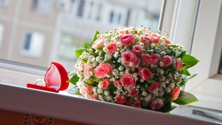 It's a Wedding !! - sill, wedding, gift, window, box, beautiful, bouquet, ring