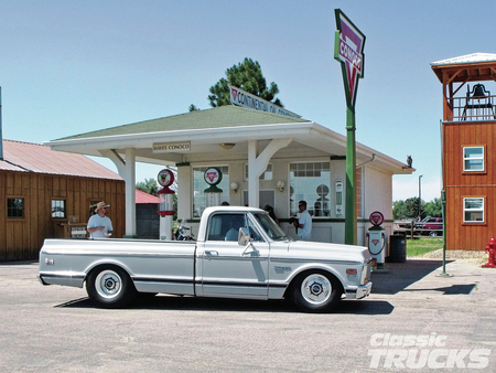 Classic Cruisers - truck, bowtie, gm, chevy