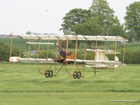 bristol,boxkite - up up, and away