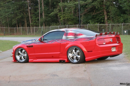 STRYKER - red, ford, 700 hp, 07 mustang