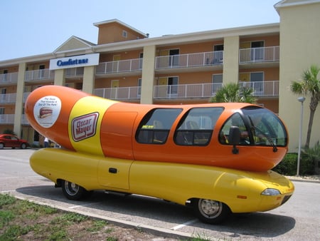 Wienermobile - wiener, oscar meyer, wienermobile, hotdogs