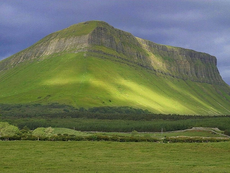 Benbulbin-On-A-Cloudy-Day - picture, benbulbin, cool, clouds