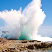 Giant Waves