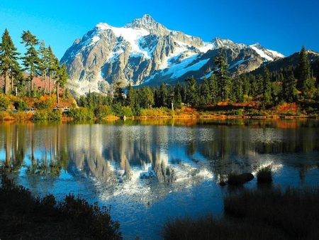 Northwest Autumn Jewel - water, sky, autumn, mountain