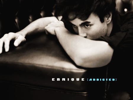 Enrique Iglesias - enrique, enrique iglesias, entertainment, musi