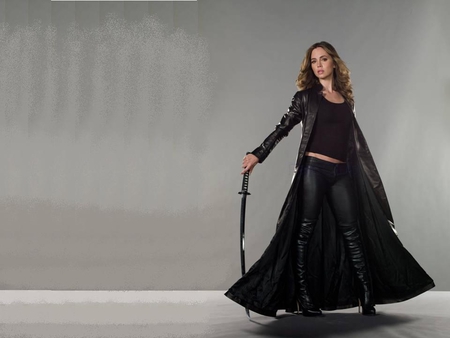 Eliza Dusku - sword, eliza, eliza dusku, model, actress, dusku