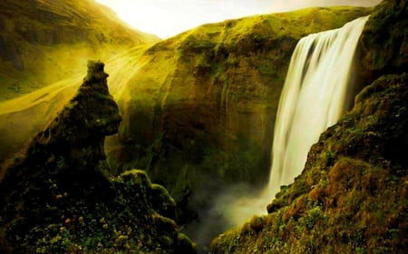 LOVELY FALLS - green, falls, mountain, flow