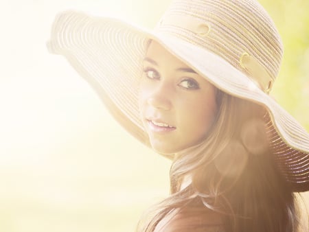 Sunny girl - face, cute, green eyes, lovely girl, eyes, sunny, hat, lips, hair, stare, sunshine