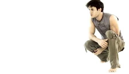 Enrique Iglesias - photos, males, enrique iglesias, musicians, singer, wallpaper