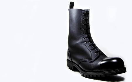 Right Old Boot - boot, black, cap, toe