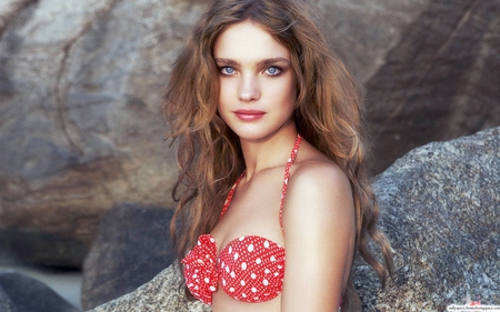 Natalia Vodianova - red, natalia vodianova, eyes, celebrity, cute, blonde