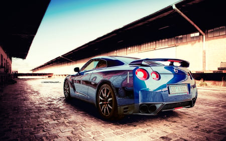 Nissan GT-R 2011