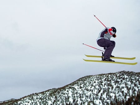 Skiing - picture, cool, in mountains, skiing