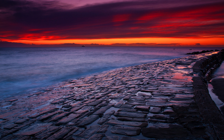 Lovely Sky - beauty, ocean, sky, peaceful, water, sunset, lovely, nature, view, amazing, clouds, beautiful, splendor, colors, sea