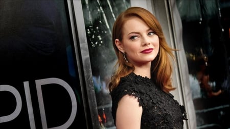 Emma Stone - black dress, emma, stone, emma stone