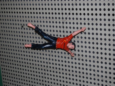 Flying Ubuntu Man - hanging, blue, flying, pattern, man, ubuntu, ceiling, red, wallpaper