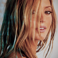 Holly Valance