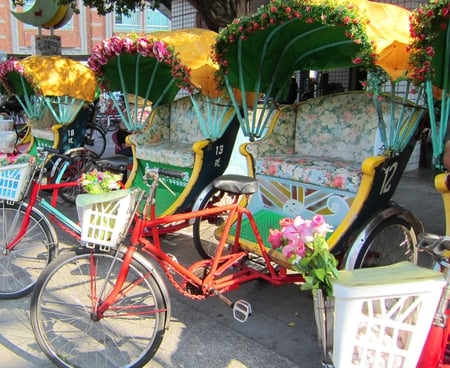 Manpower tricycle - colorful, manpower, tourist attractions, tricycle