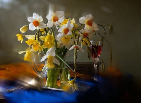 still life - sprind, flowers, bouquet, vase, still life, daffodils