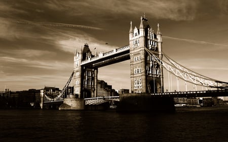 Tower Bridge London - clouds, bridges, rivers, beautiful, tower bridge, london, buildings, architecture, england, nature, black and white, thames, sky