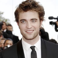 Robert Pattinson