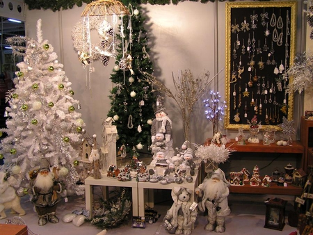 Christmas time is coming - season, trees, joy, christmas, celebration, spirit, balls, holidays, decorations, shopping, gifts