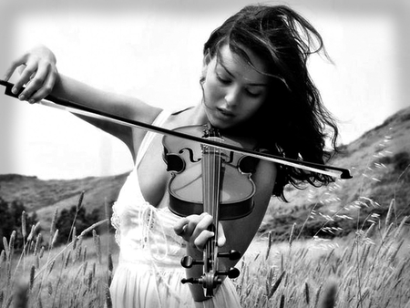 ~ღ~Melody of her Heart~ღ~ - heart, music, grace, black and white, delicate, special, beautiful, violin, photography, sound, photoshop, beauty, love, wonderful, woman, soft, blissful