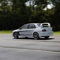 Mitsubishi Lancer Evolution IX Miev