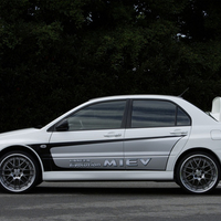 Mitsubishi Lancer Evolution IX Miev