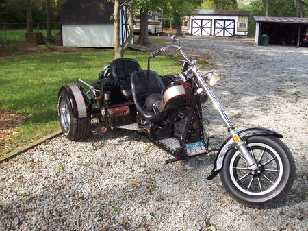 The Outlaw Lowrider - lowrider, harley, bikes, trike, motorcycles