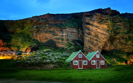 Old Houses In Iceland - splendor, landscape, grass, sunrise, light, mountain, old house, view, old, cliff, farm, houses, sky, clouds, house, beautiful, beauty, morning, lovely, valley, architecture, iceland, nature, lights, green, mountains, peaceful, rocks