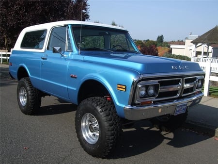 1972 GMC Jimmy 4X4 - jimmy, cool, 1972, truck, four wheel drive, 4x4, gmc, 72, gm