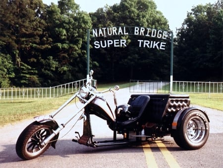 The Outlaw Lowrider - motorcycles, bikes, trike, harley, lowrider