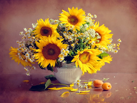 Still life - nice, sunflowers, delicate, lovely, still life, vase, pretty, beautiful, flowers, harmony