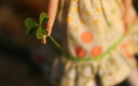 Clover - abstract, girl, photography, beautiful, clover, dress