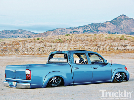 Tatted Toy - tundra, 04, truck, blue