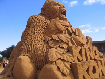 Sand King Kong - king, sand, figure, kong