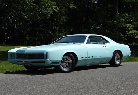 1966 Buick Riviera Custom - buick, gm, 66, 1966, riviera, chopped, cool, custom, classic